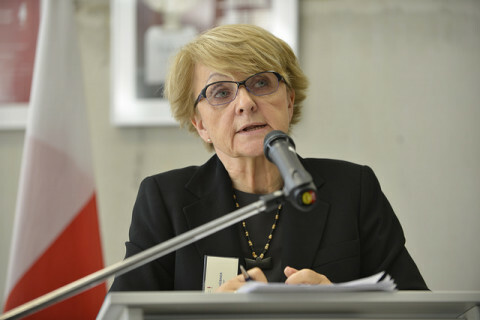 Danuta HÜBNER